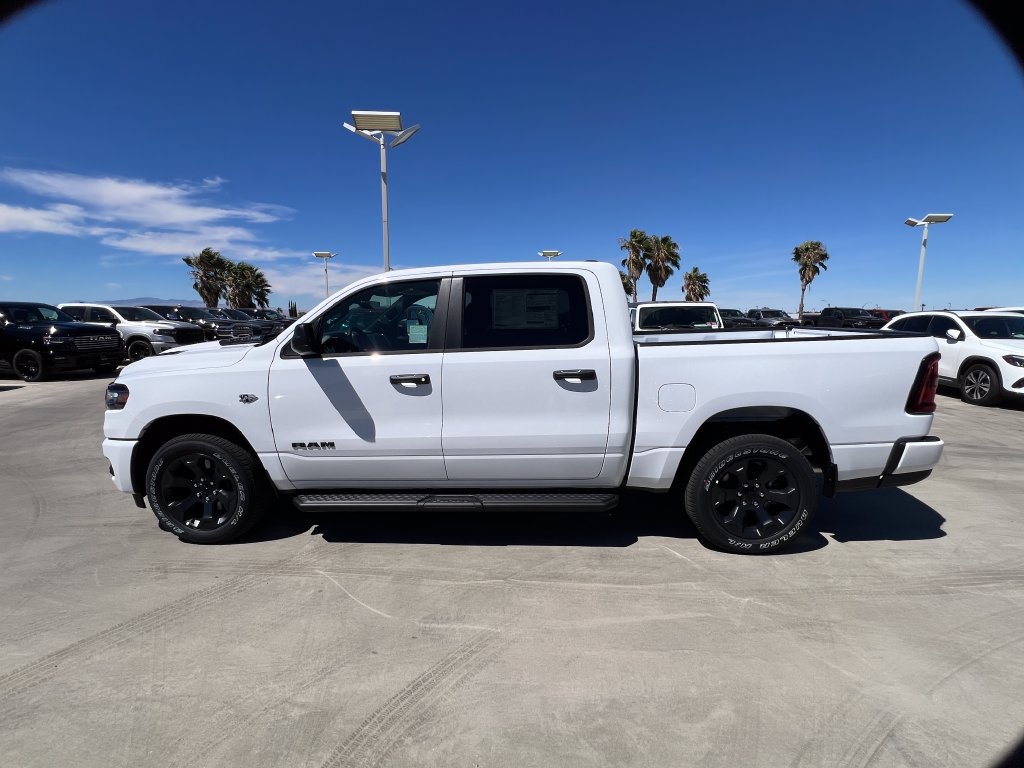 New 2026 RAM 1500 Express AWD/4WD image 3