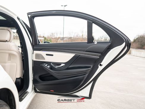 Used 2018 Mercedes-Benz S 560 Sedan image 46