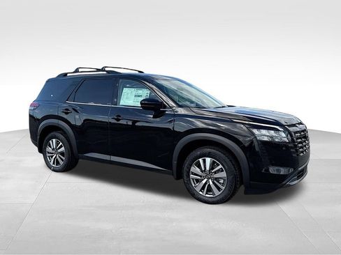 New 2026 Nissan Pathfinder SL w/ Cargo Package FWD image 6