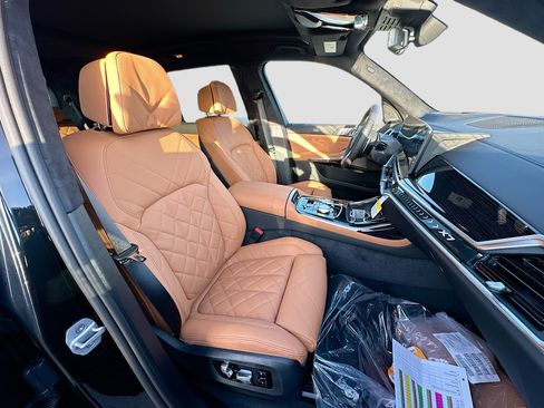 New 2027 BMW X7 xDrive40i w/ Executive Package AWD/4WD image 21
