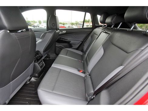 Used 2023 Volkswagen ID.4 Pro S Plus AWD/4WD image 15