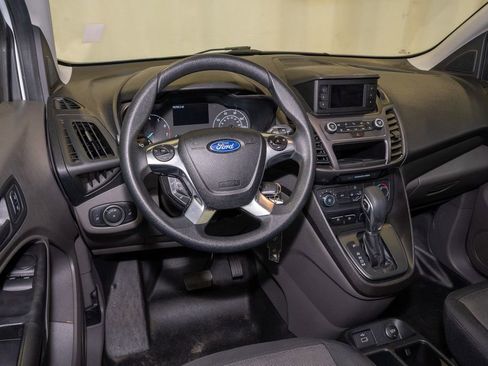 Used 2019 Ford Transit Connect XL image 7