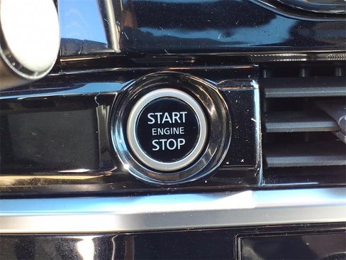 Certified 2023 Nissan Pathfinder SL w/ SL Premium Package image 21