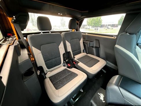 Used 2022 Ford Bronco Wildtrak AWD/4WD image 25