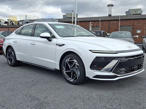 New 2026 Hyundai Sonata SEL image 3