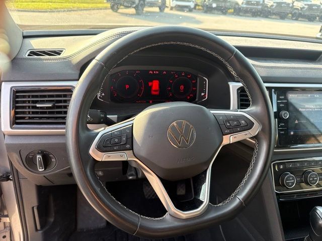 Used 2023 Volkswagen Atlas SE AWD/4WD image 17