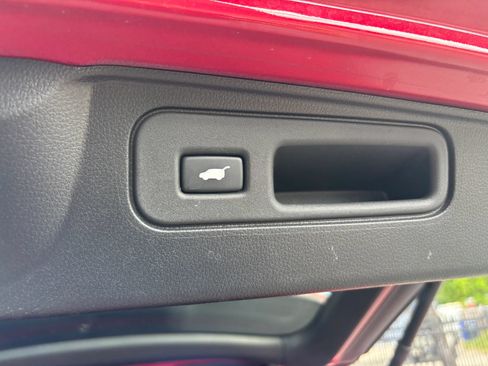 Used 2025 Honda Passport EX-L image 31