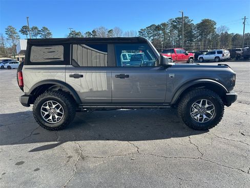 Used 2022 Ford Bronco Big Bend image 5