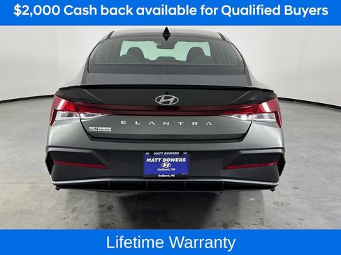 New 2026 Hyundai Elantra Sport image 4