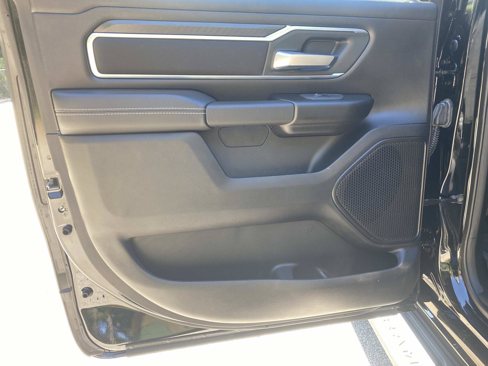 Used 2025 RAM 1500 Big Horn AWD/4WD image 19