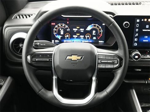 Used 2024 Chevrolet Colorado LT w/ LT Convenience Package III image 23