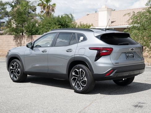 New 2026 Chevrolet Trax RS w/ Driver Confidence Package image 13