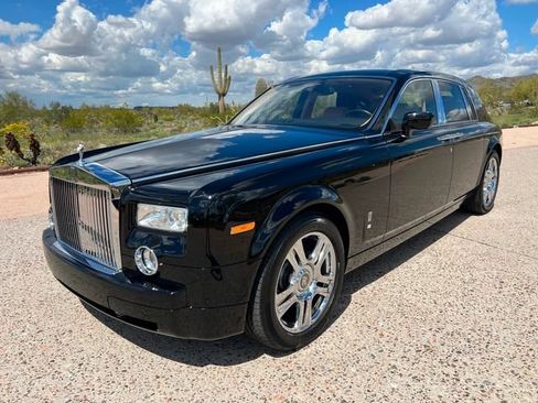 Used 2004 Rolls-Royce Phantom Sedan RWD image 22