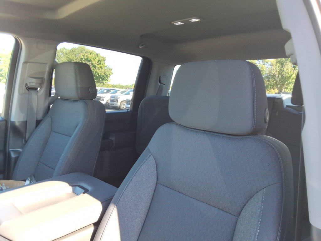 New 2026 Chevrolet Silverado 2500 Custom w/ Custom Value Package AWD/4WD image 21