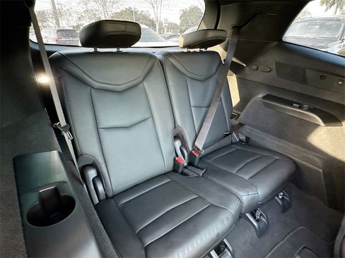 Used 2023 Cadillac XT6 Premium Luxury w/ Technology Package image 30