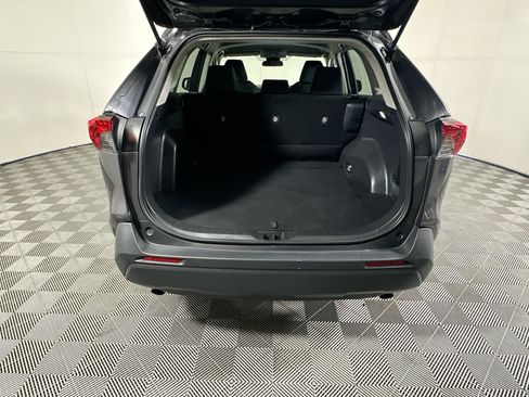 Used 2024 Toyota RAV4 LE FWD image 30