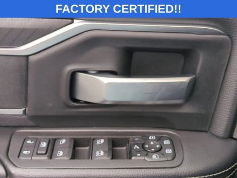 Certified 2025 RAM 2500 Big Horn AWD/4WD image 13
