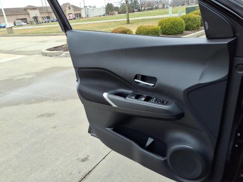 Used 2023 Nissan Kicks SV image 19