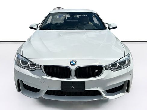 Used 2016 BMW M4 Convertible RWD image 2