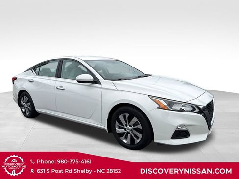 Certified 2019 Nissan Altima 2.5 S FWD image 4
