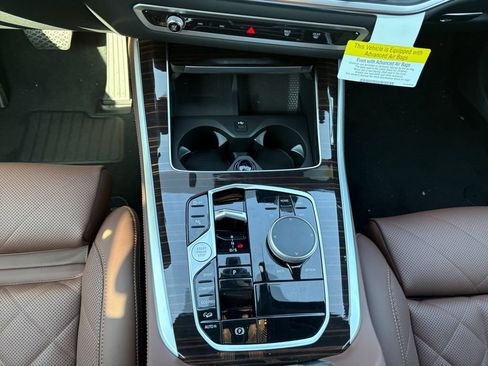 New 2026 BMW X5 xDrive40i w/ Climate Comfort Package AWD/4WD image 11