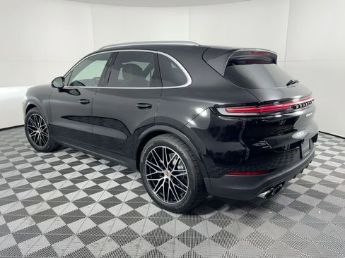 New 2026 Porsche Cayenne AWD/4WD image 3