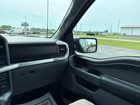 Used 2022 Ford F150 XLT w/ Equipment Group 302A High AWD/4WD image 16