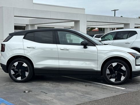 New 2026 Volvo EX30 Plus w/ Protection Package AWD/4WD image 4