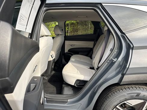Used 2025 Hyundai Tucson SEL FWD image 27