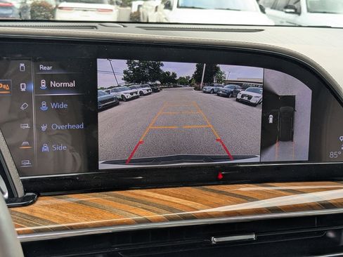 Used 2024 Cadillac Escalade Sport Platinum image 16