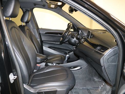 Used 2018 BMW X1 xDrive28i w/ Convenience Package AWD/4WD image 19