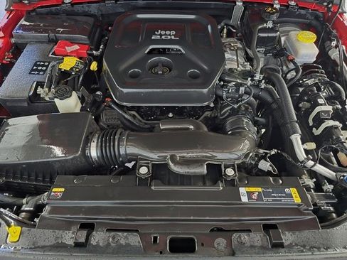 Used 2021 Jeep Wrangler Unlimited Sport image 22