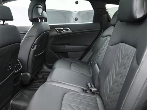 Used 2023 Kia Sportage X-Pro AWD/4WD image 10