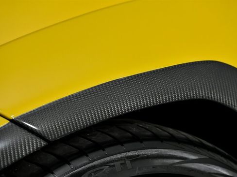 Used 2023 Lamborghini Urus Performante AWD/4WD image 6