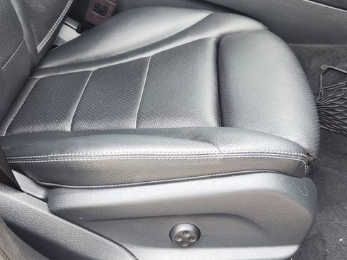 Used 2020 Mercedes-Benz GLC 300 4MATIC Coupe image 28
