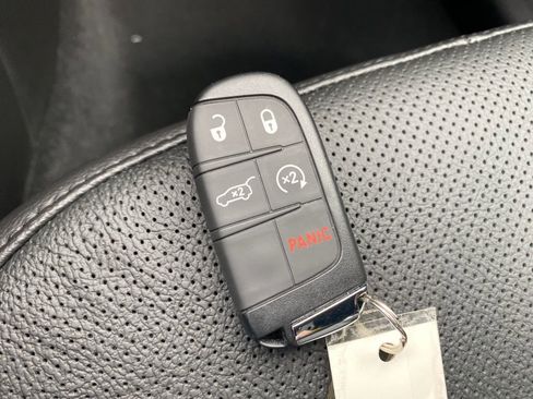 New 2025 Jeep Compass Limited w/ High Altitude Package image 30