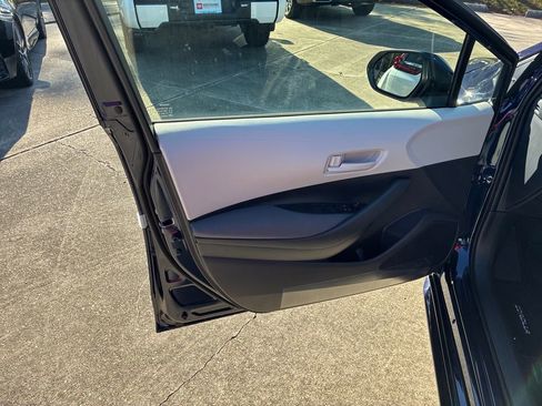 New 2026 Toyota Corolla LE image 12