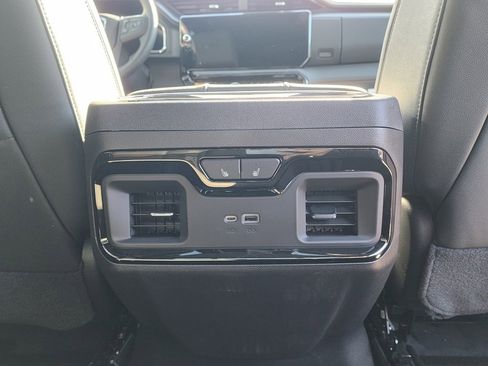 New 2026 GMC Sierra 1500 AT4 w/ AT4 Premium Package image 48