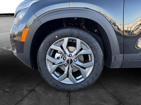 New 2026 Kia Seltos LX image 14