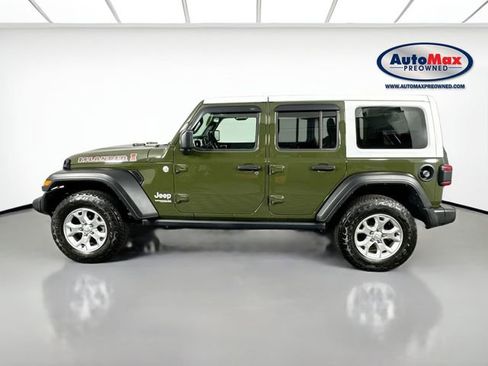 Used 2021 Jeep Wrangler Unlimited Islander image 9