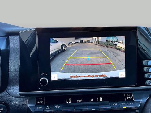 Used 2025 Toyota Camry LE FWD image 28