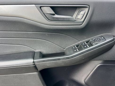 Used 2024 Ford Escape Active FWD image 11