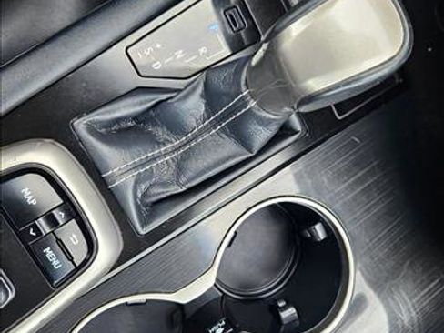 Used 2018 Lexus RX 450h AWD image 11