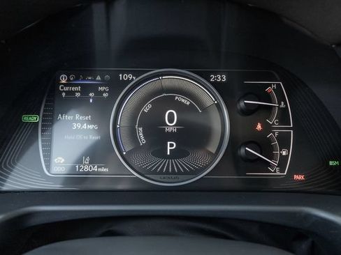 Used 2025 Lexus ES 300h w/ Accessory Package (Z2) FWD image 11