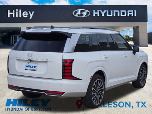 Used 2026 Hyundai Palisade Calligraphy image 6