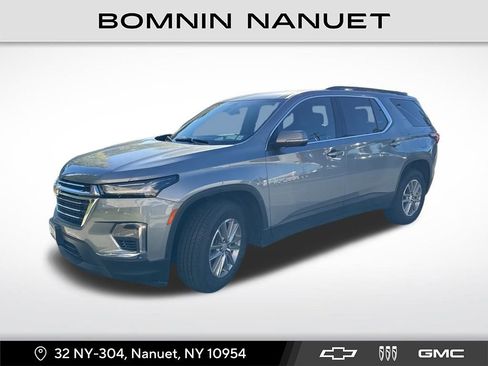 Certified 2023 Chevrolet Traverse LT image 1