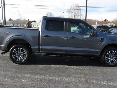 Certified 2021 Ford F150 XL w/ STX Appearance Package image 9