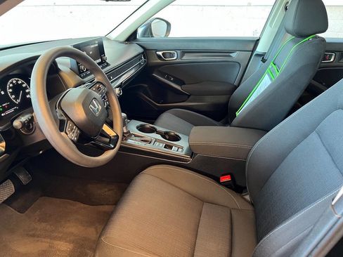 Used 2025 Honda Civic LX image 6