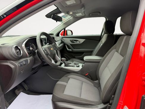 Used 2025 Chevrolet Blazer LT image 10