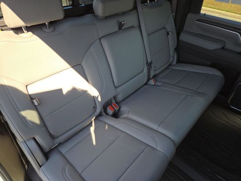 New 2026 GMC Sierra 2500 SLT w/ SLT Premium Package image 26